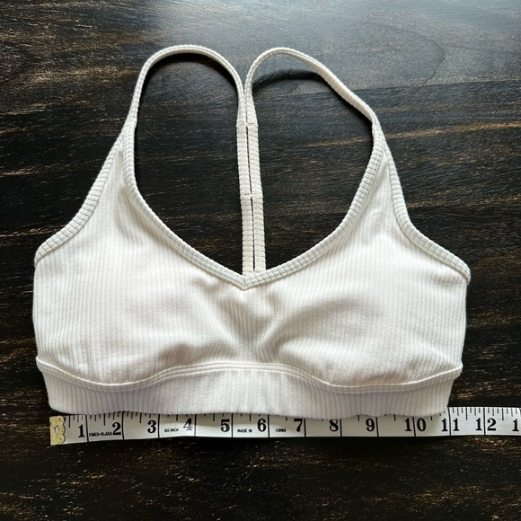 Alo Ribbed Blissful Bra. Color Ivory. Size XS. - Picture 4 of 8